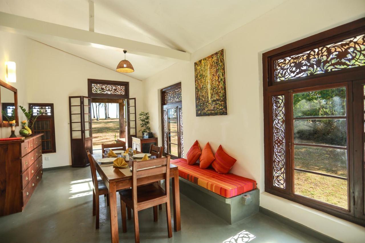 Ocean Cottage Kalametiya Exterior foto