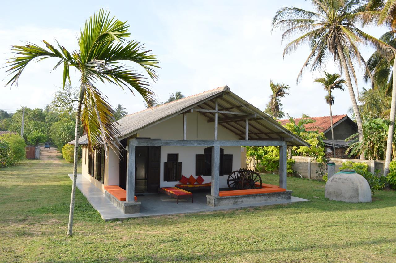Ocean Cottage Kalametiya Exterior foto
