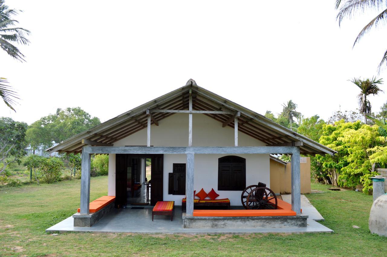 Ocean Cottage Kalametiya Exterior foto